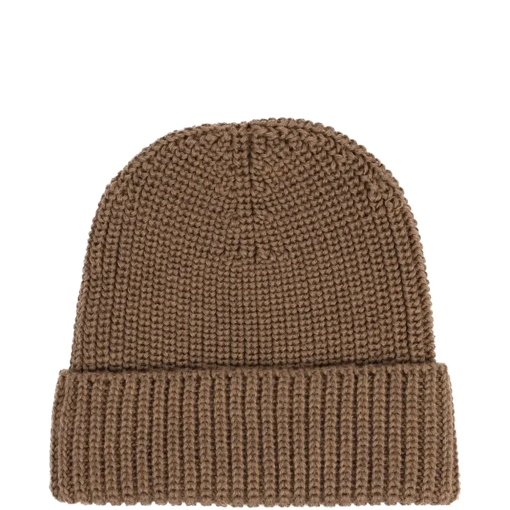 Шапка-бини в рубчик