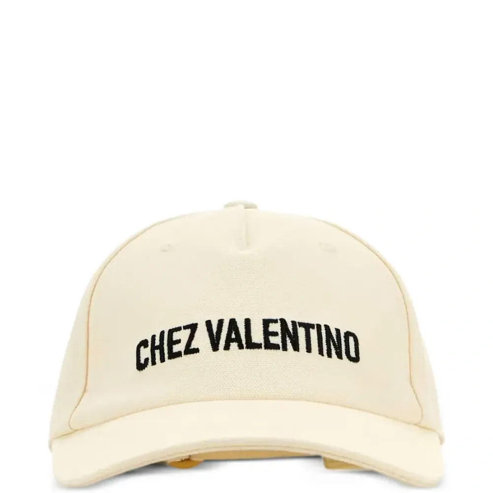 Бейсбольная кепка