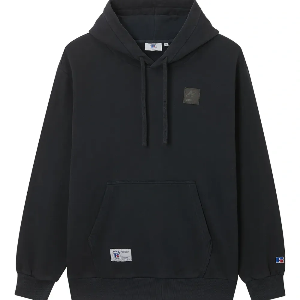 Худи с нашивкой