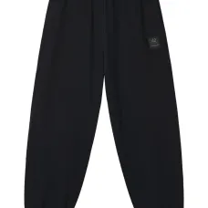 Спортивные брюки с нашивкой