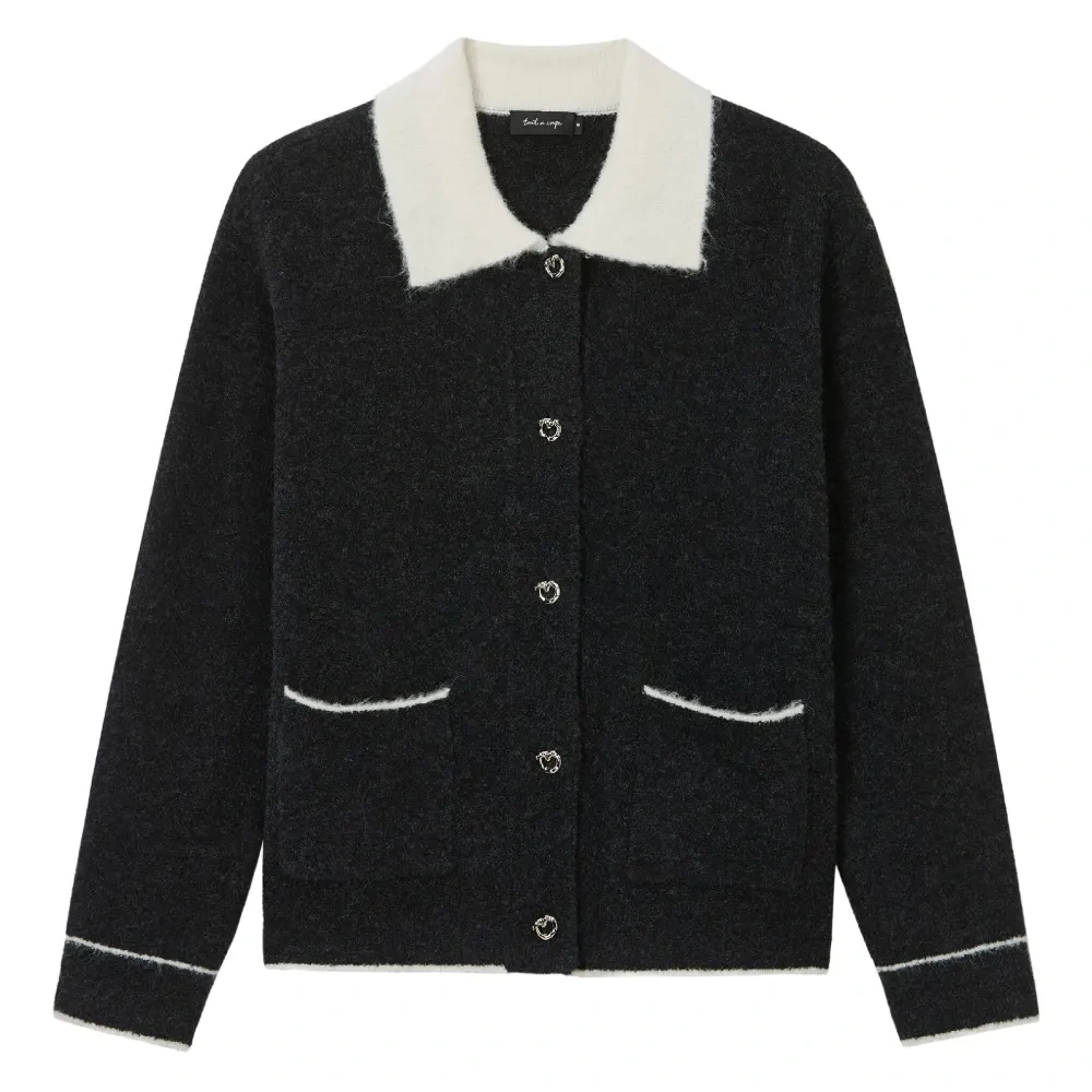 Кардиган с накладными карманами