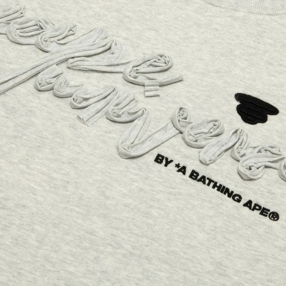 Толстовка с аппликацией