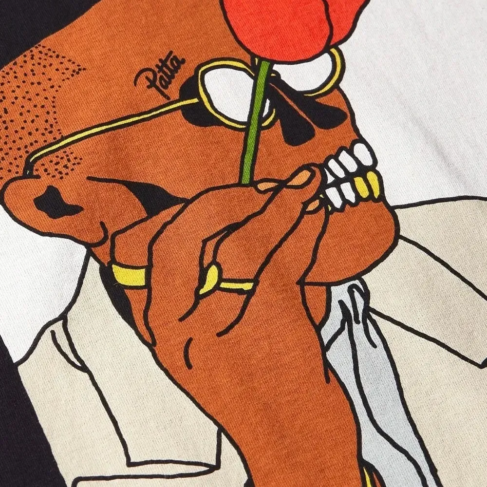 Футболка с принтом логотипа