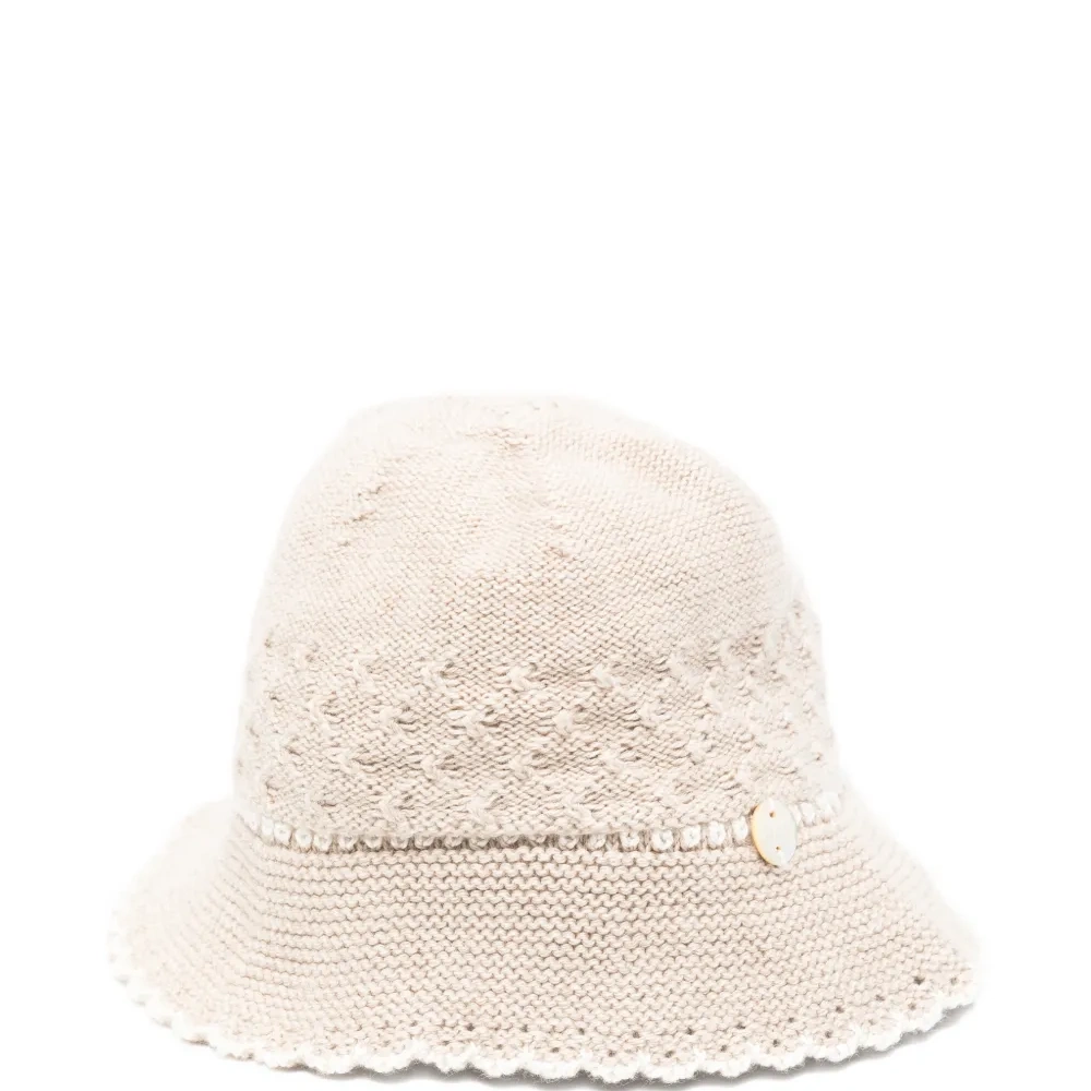 Панама в технике кроше с пуговицами