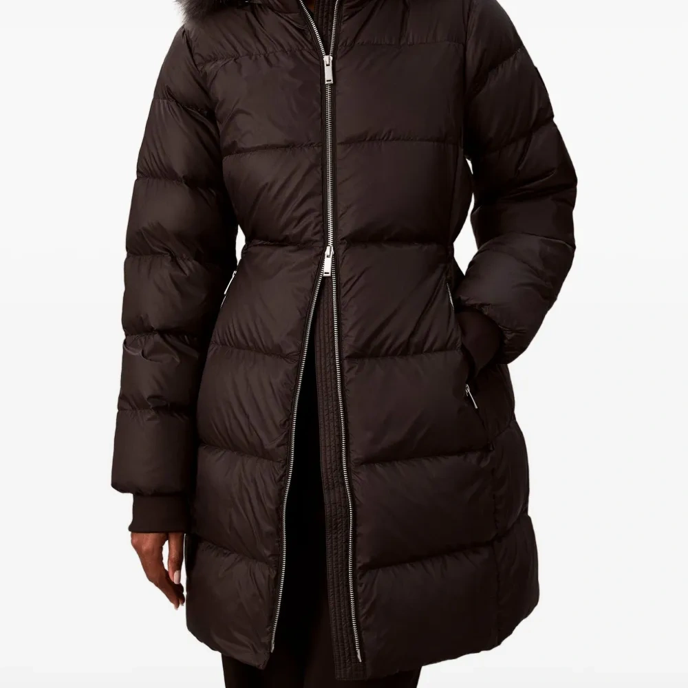 Пальто на молнии