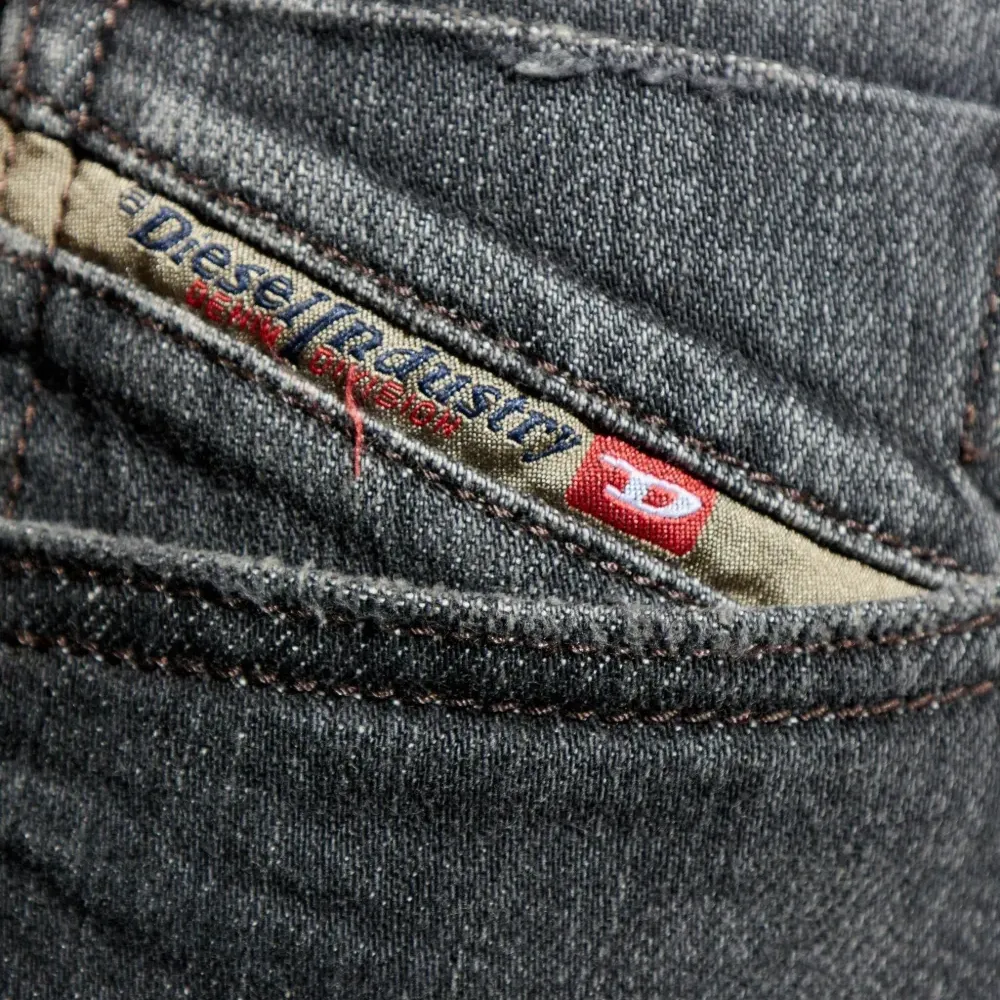 Джинсы 2023 D-Finitive