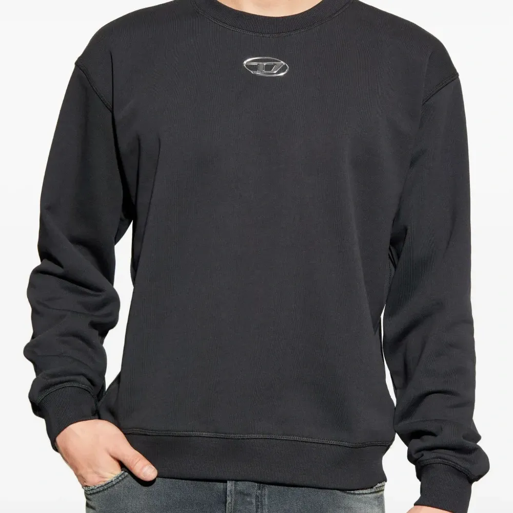 Толстовка с логотипом Толстовка с логотипом