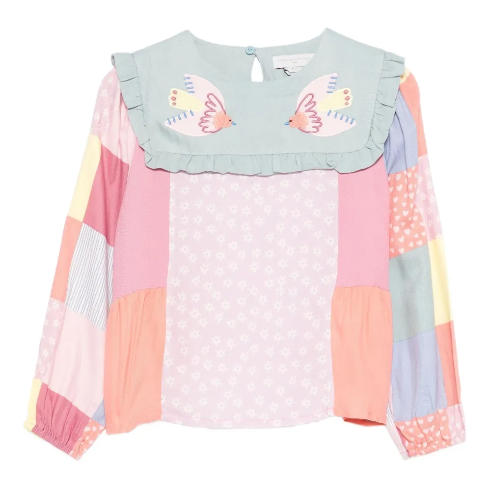 Блузка с вышивкой