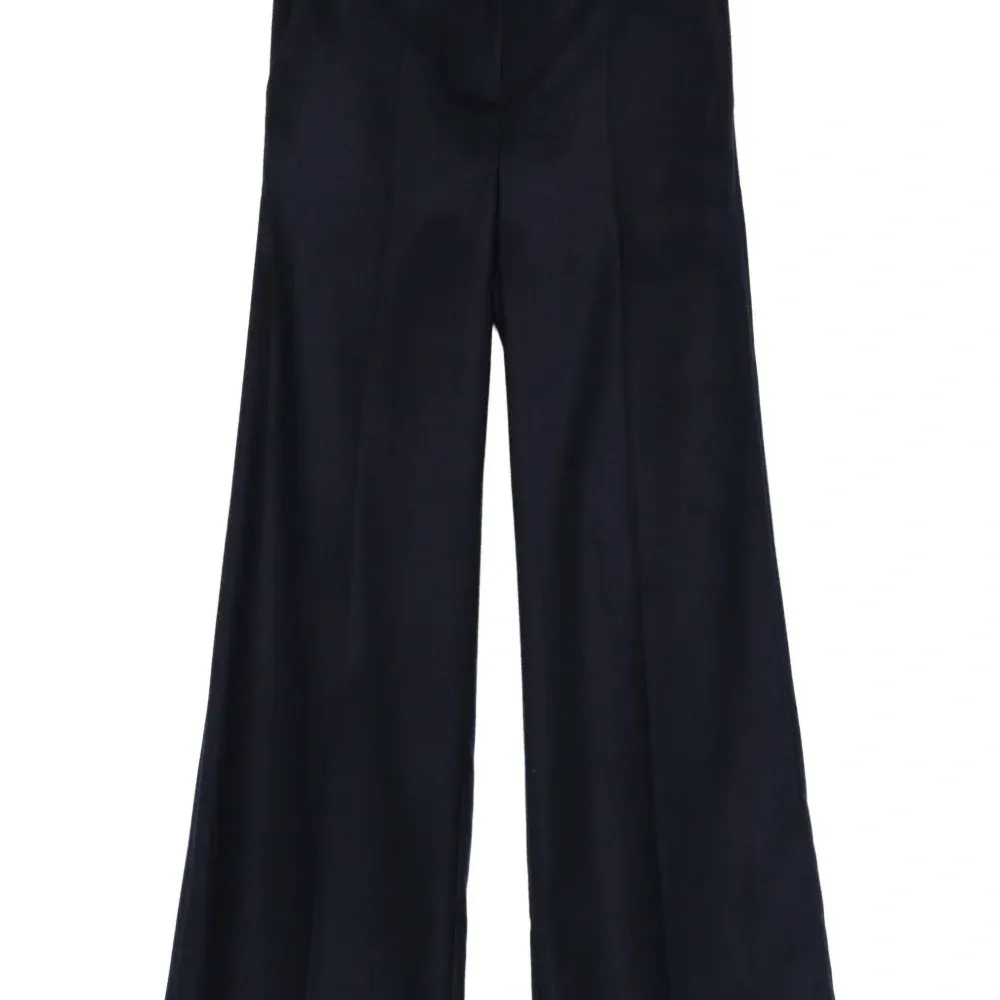 Брюки широкого кроя