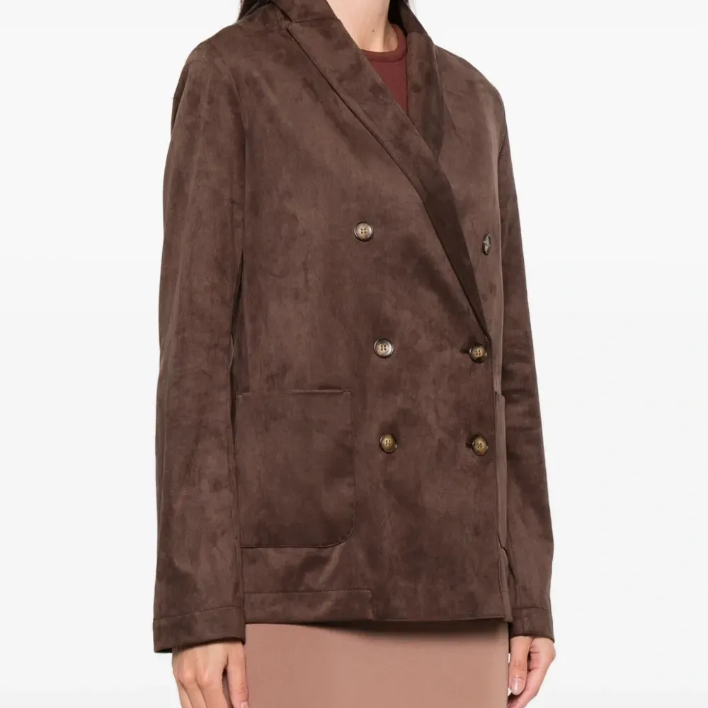 Двубортная куртка с карманами