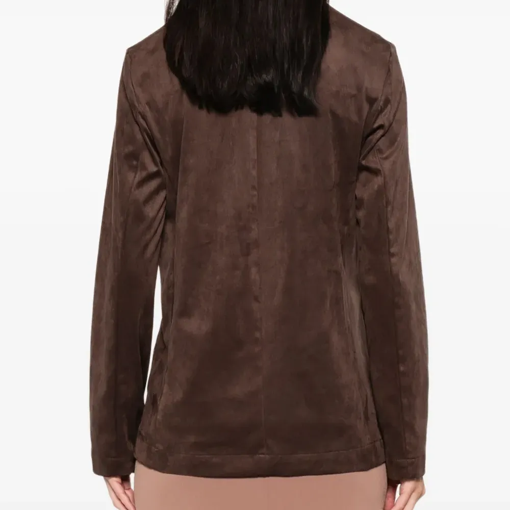 Двубортная куртка с карманами