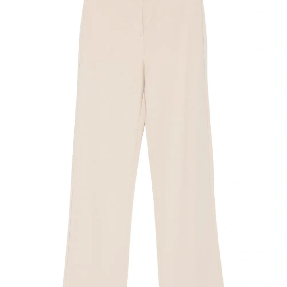 Брюки с карманами