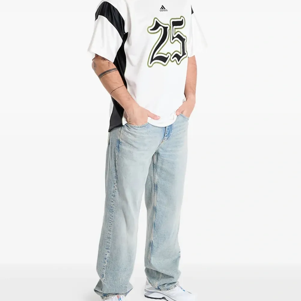 Футболка с принтом