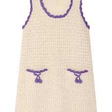 Платье в технике кроше с накладным карманом