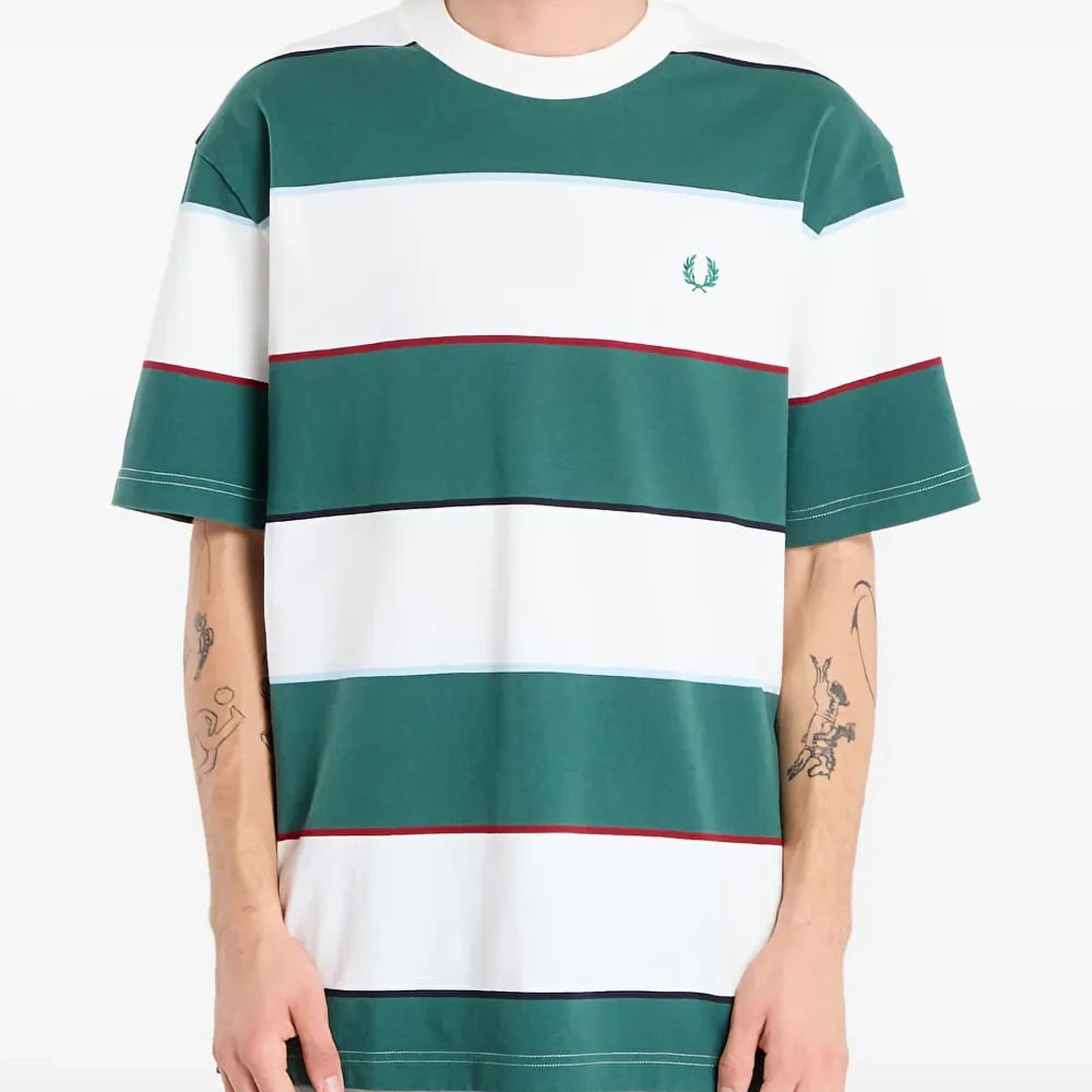 Футболка в полоску