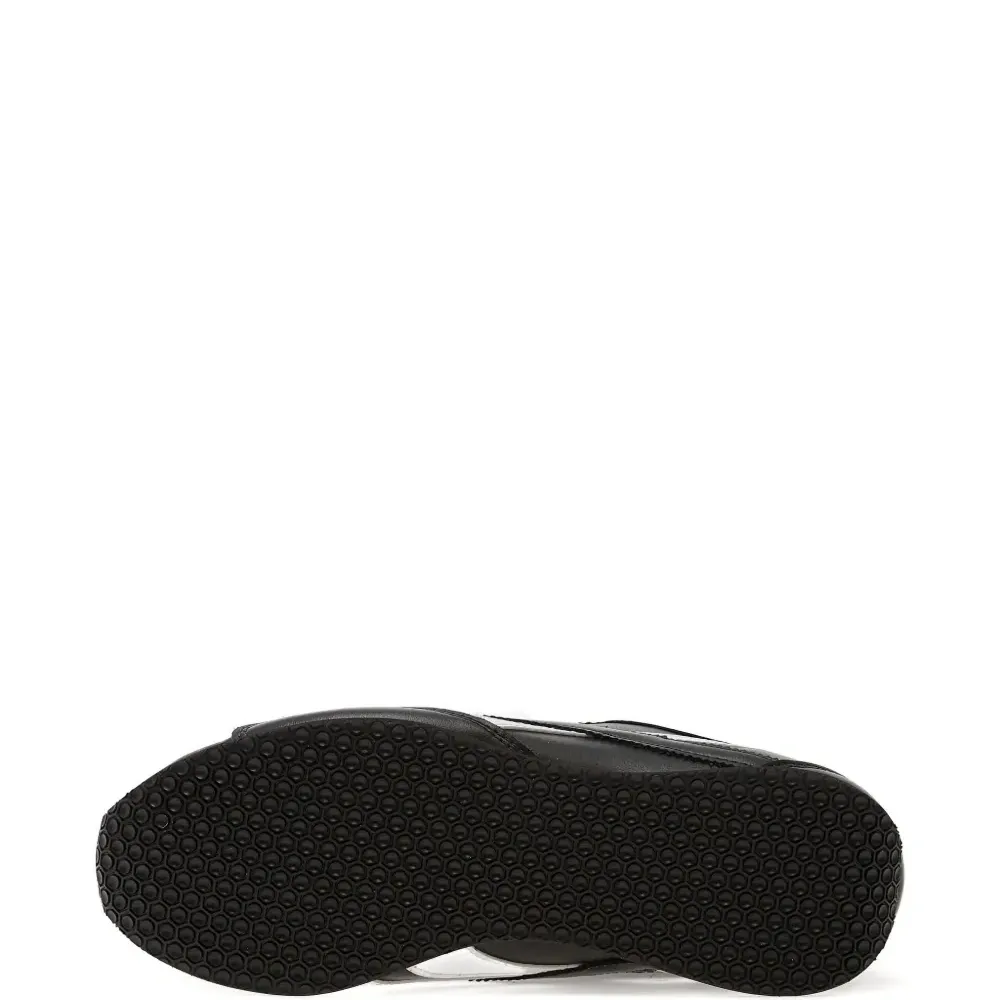 Кроссовки R400