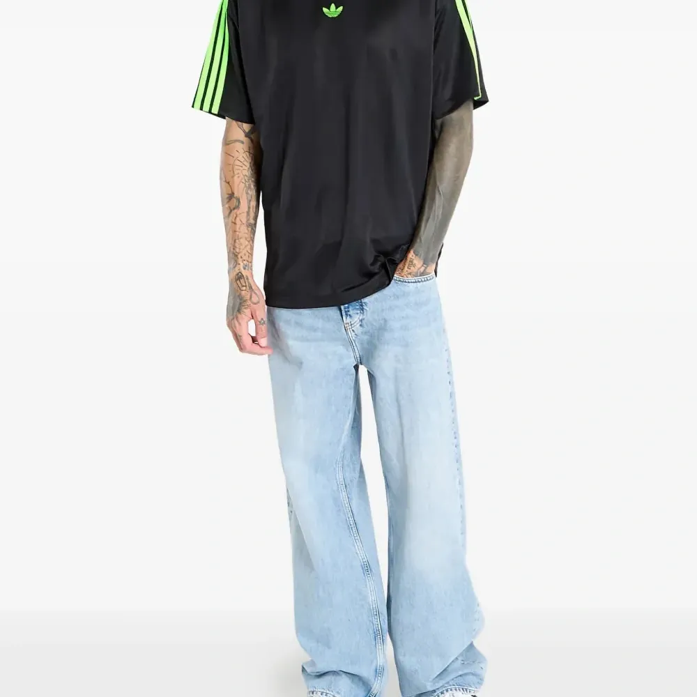 Футболка Adicolor