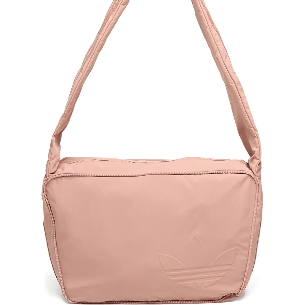 Стеганая сумка через плечо Стеганая сумка через плечо