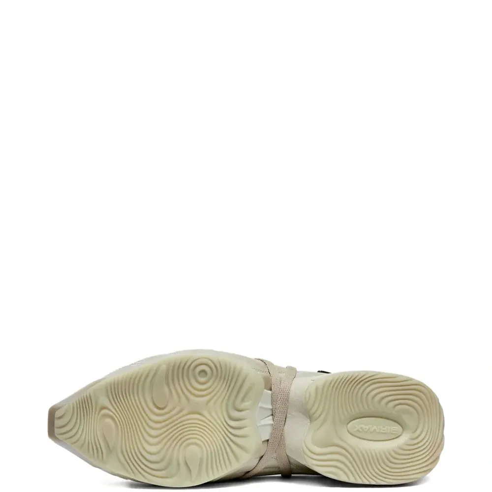 Кроссовки Air Max Muse из коллаборации с KNWLS