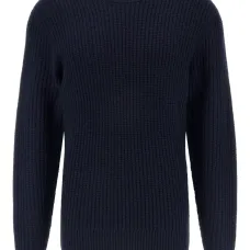 Свитер с круглым воротником