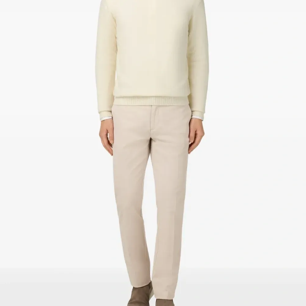 Брюки с карманами Брюки с карманами