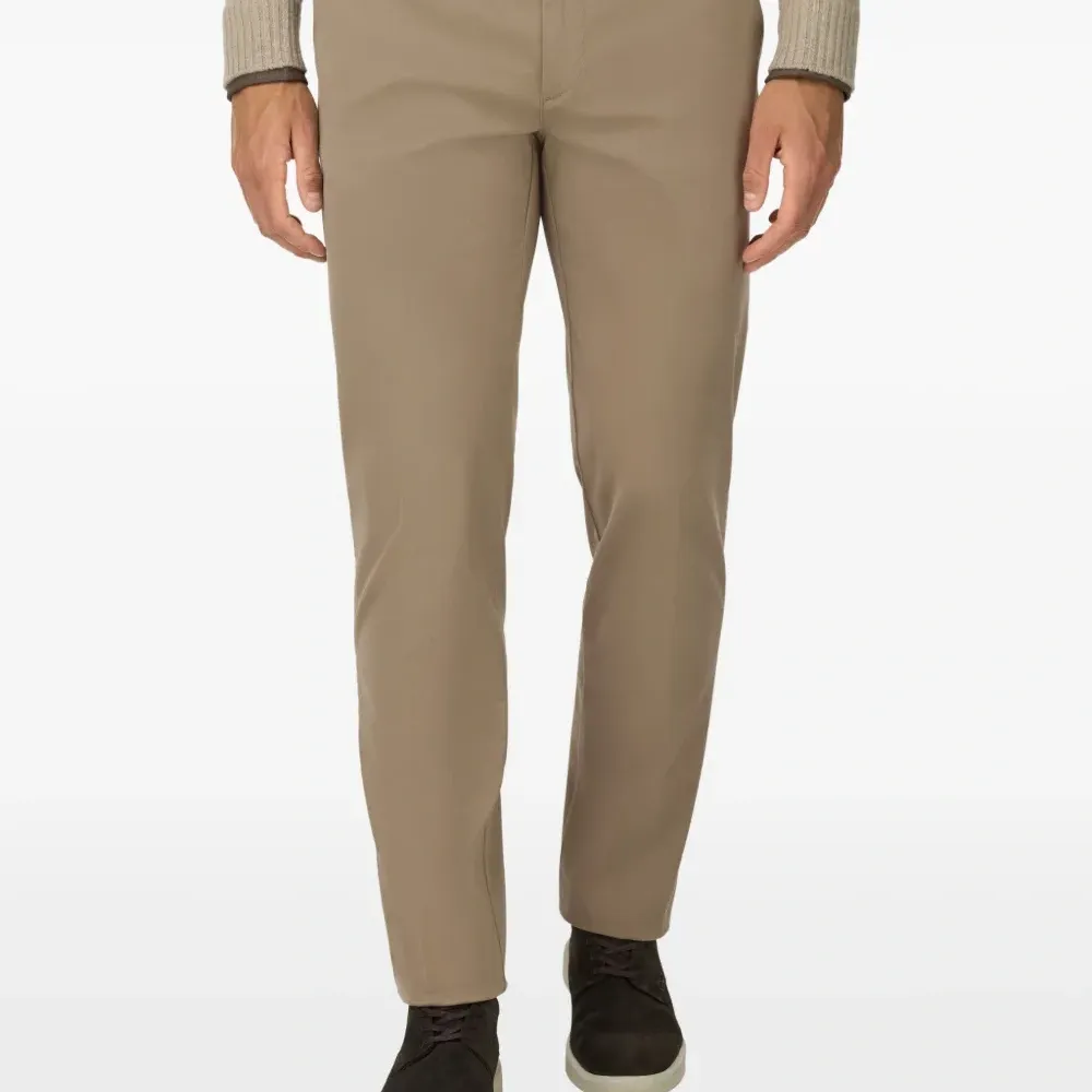 Брюки с карманами