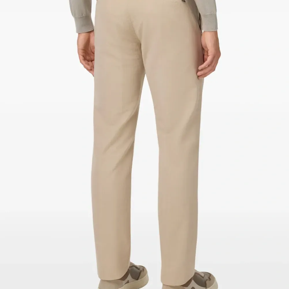 Брюки с застежкой на пуговицу