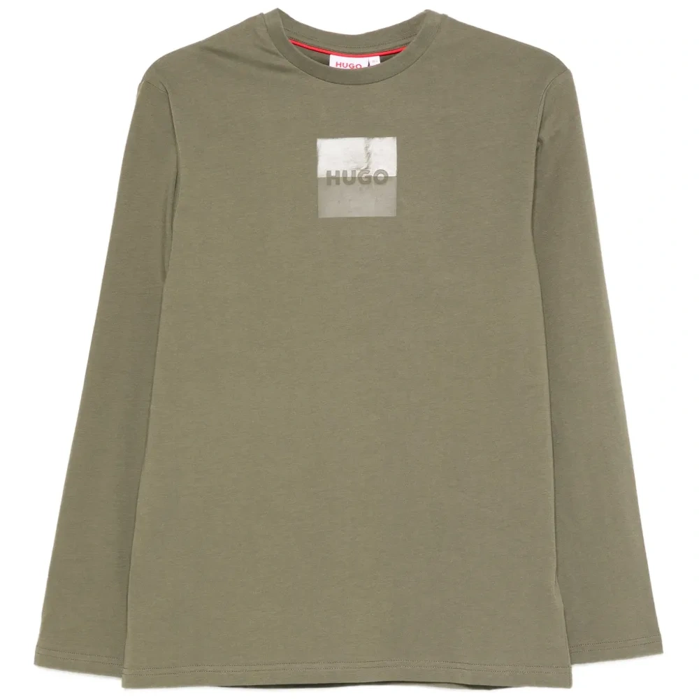 Футболка с логотипом