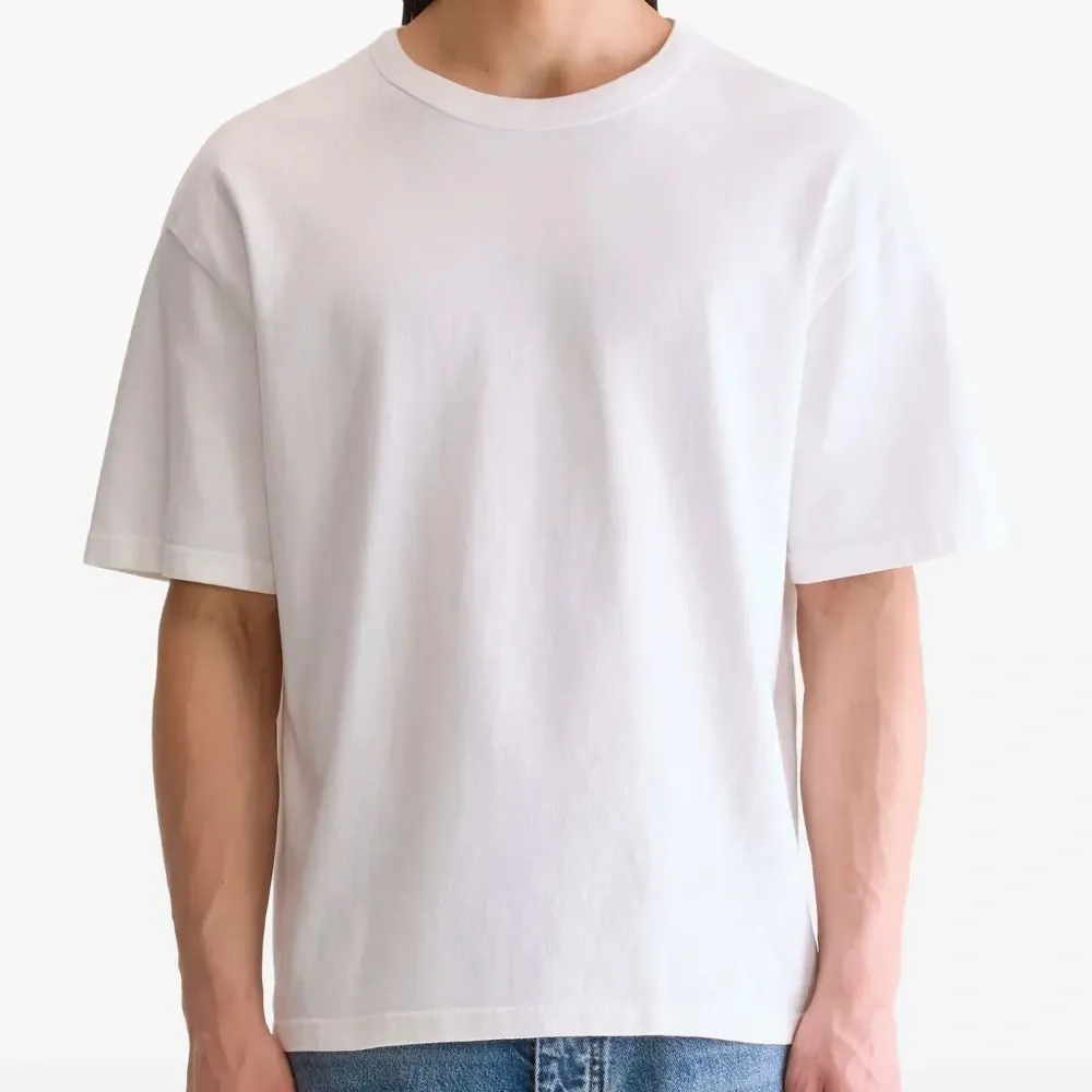 Футболка с круглым вырезом Футболка с круглым вырезом