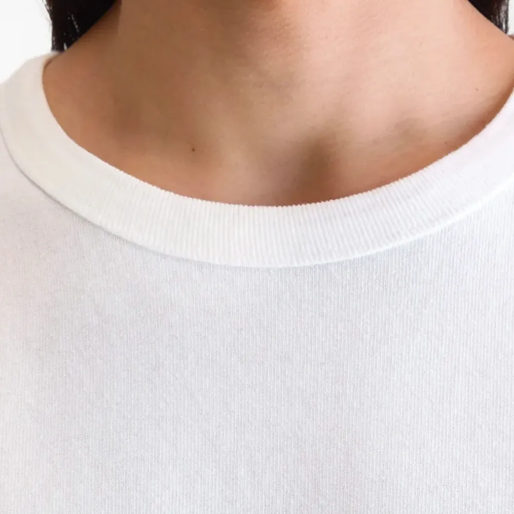 Футболка с круглым вырезом Футболка с круглым вырезом