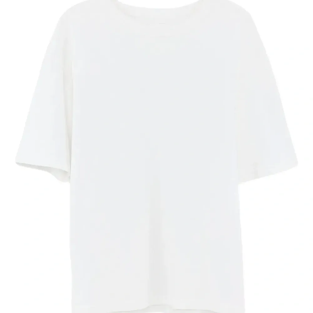 Футболка с круглым вырезом Футболка с круглым вырезом