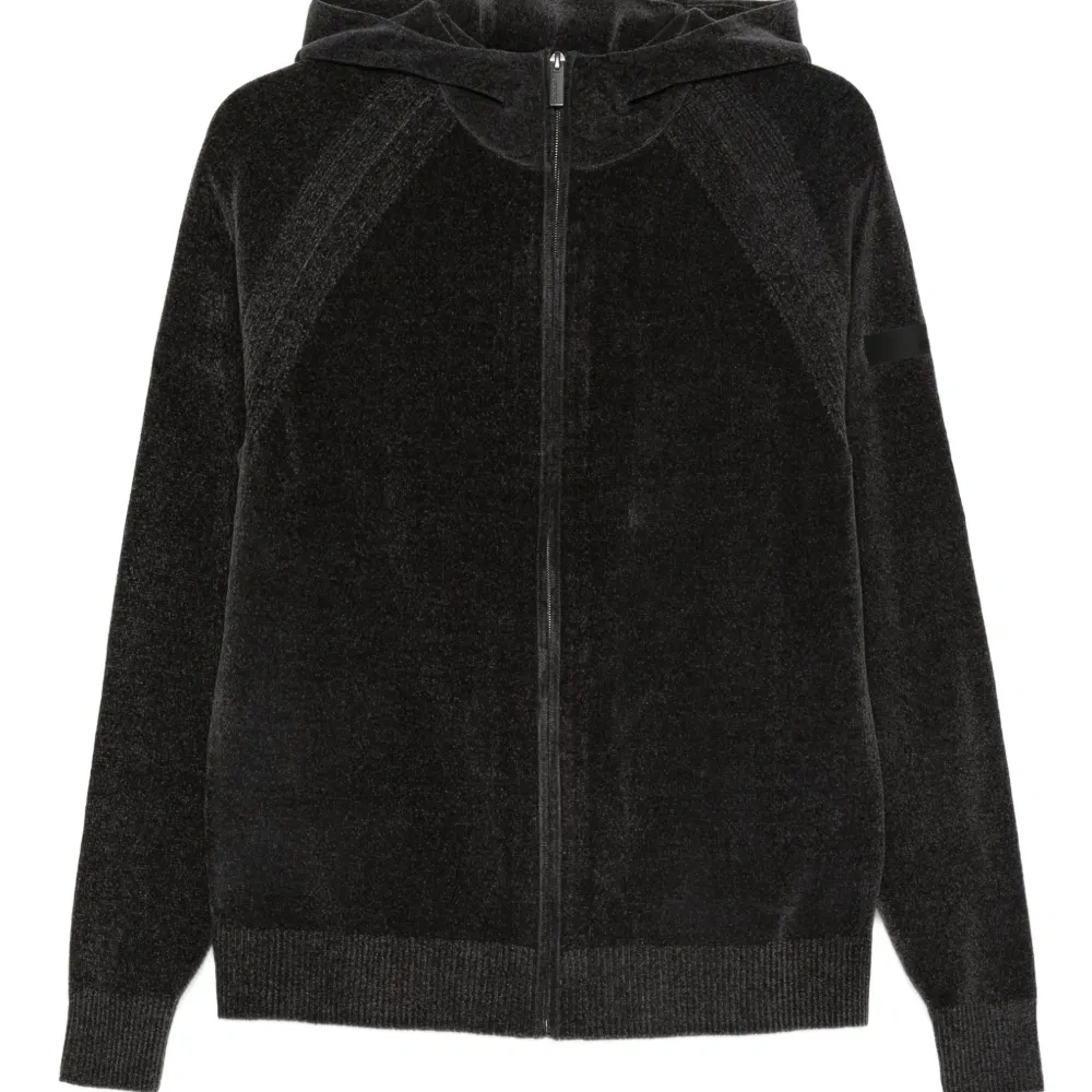 Свитер на молнии