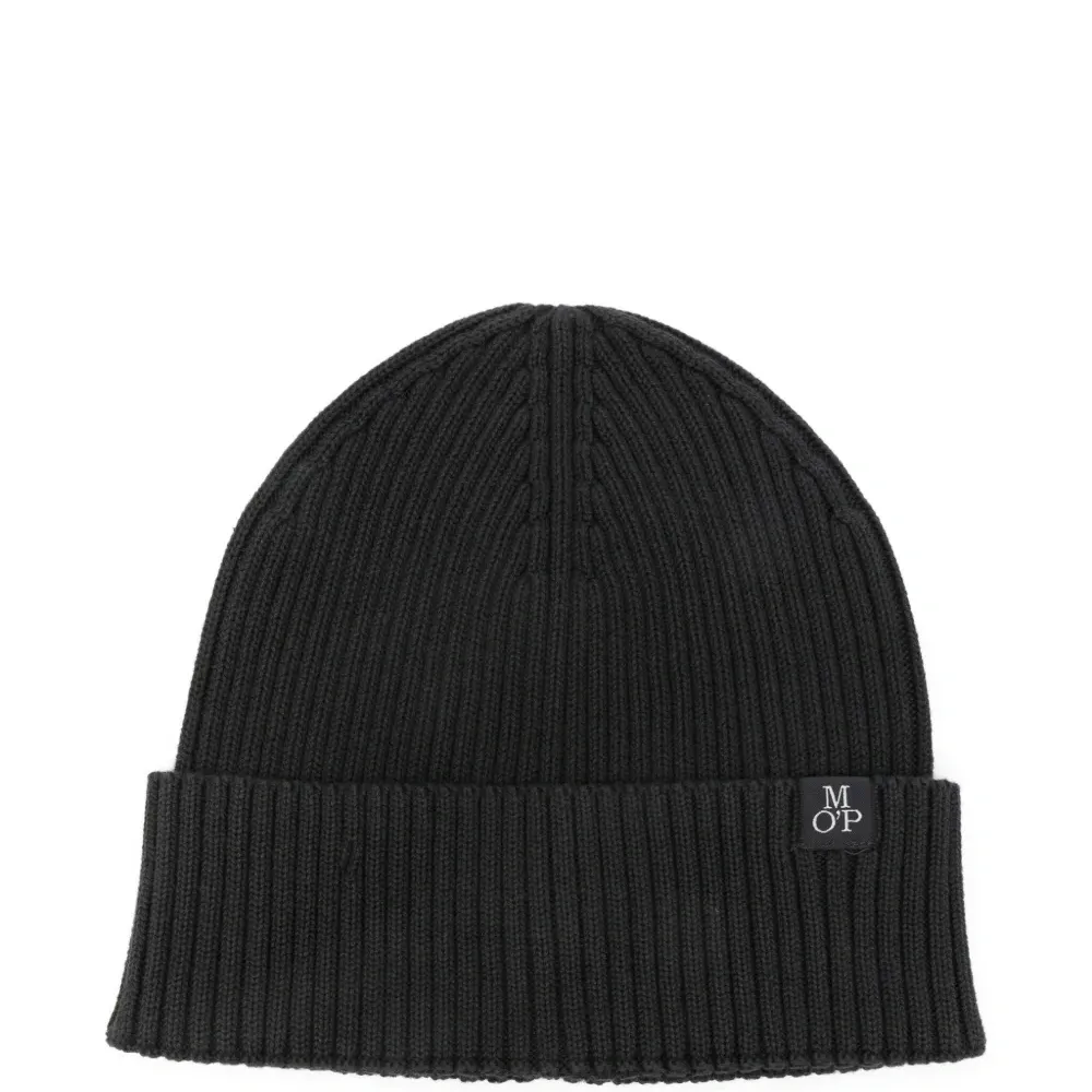 Шапка бини в рубчик