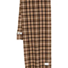 Клетчатый шарф