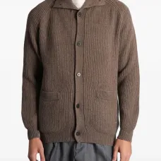 Кардиган в рубчик на пуговицах