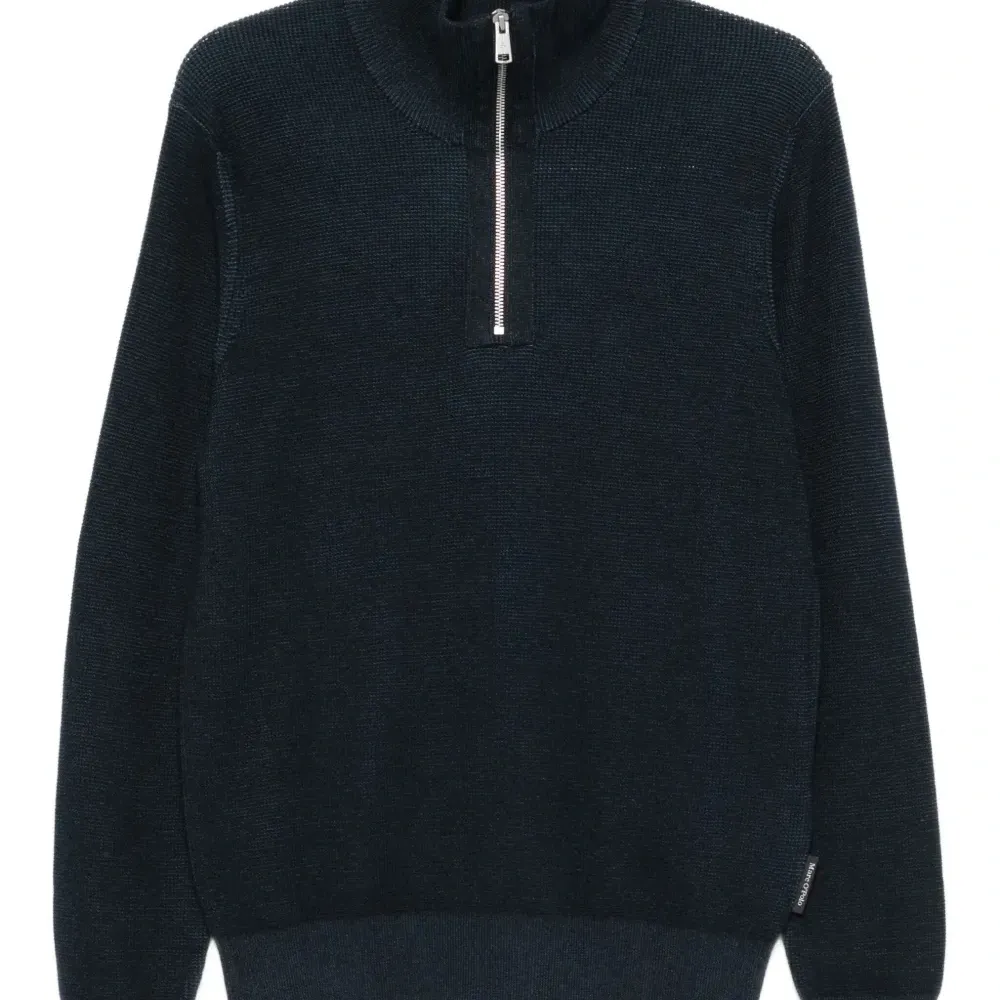 Свитер на молнии с воротником-воронкой