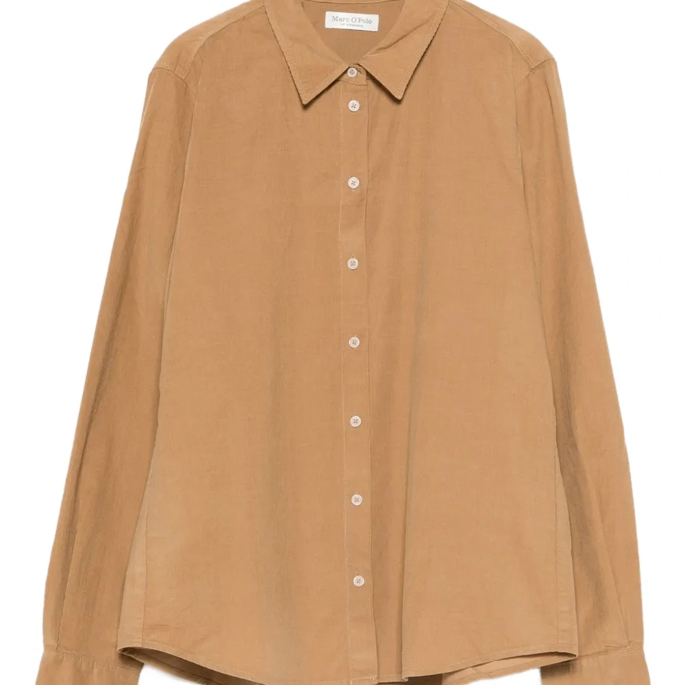 Рубашка на пуговицах