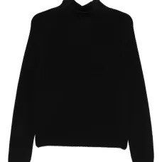 Свитер с воротником-стойкой