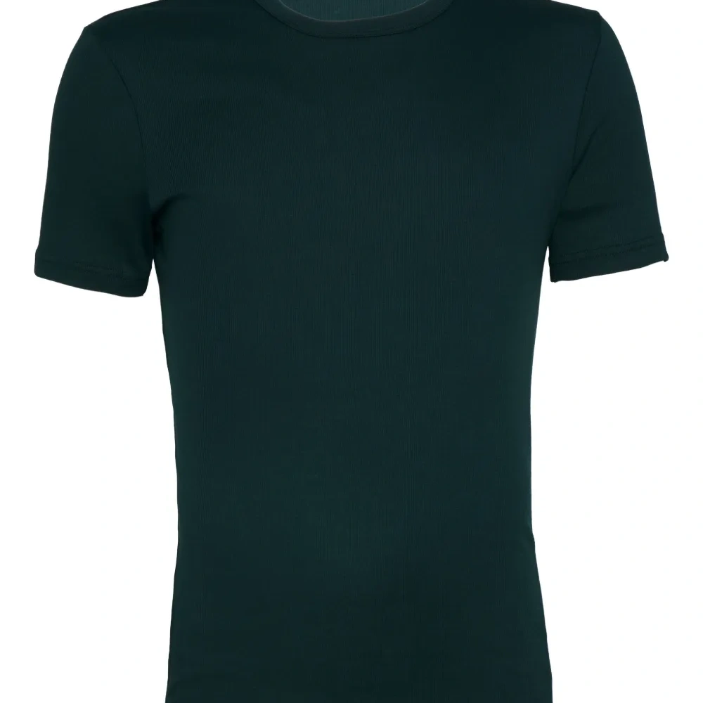 Футболка в рубчик