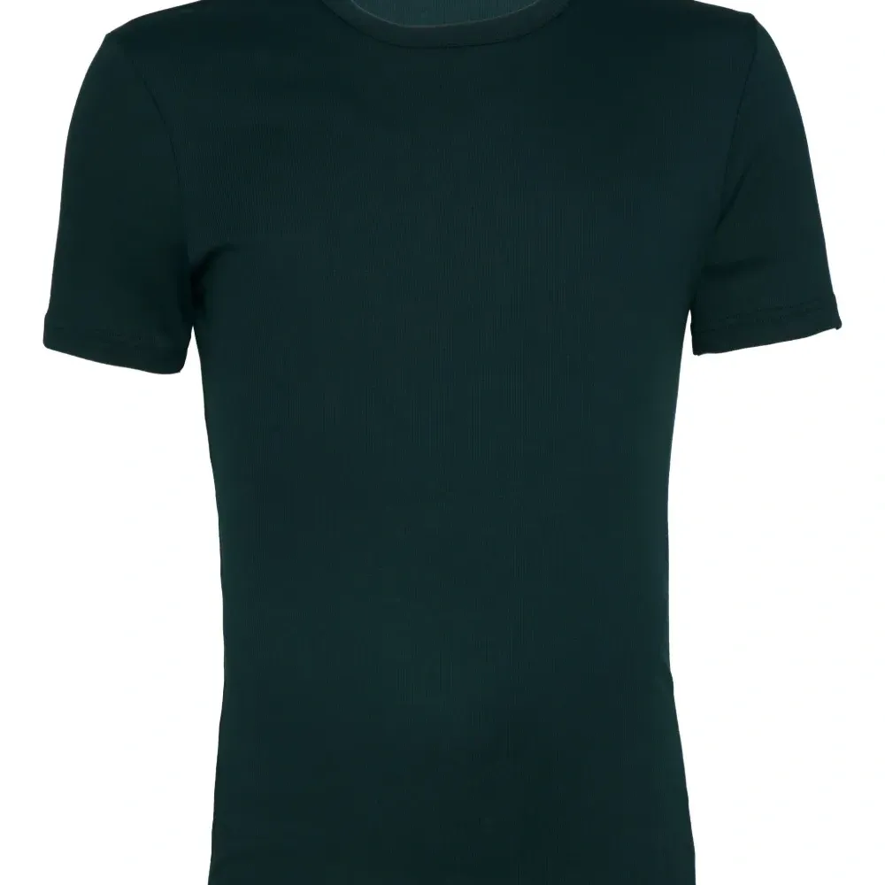 Футболка в рубчик