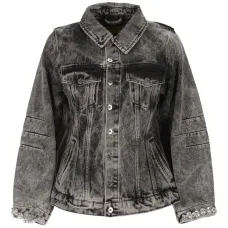 Джинсовая куртка с кристаллами