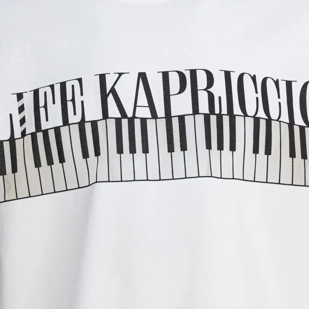 Футболка с принтом Piano