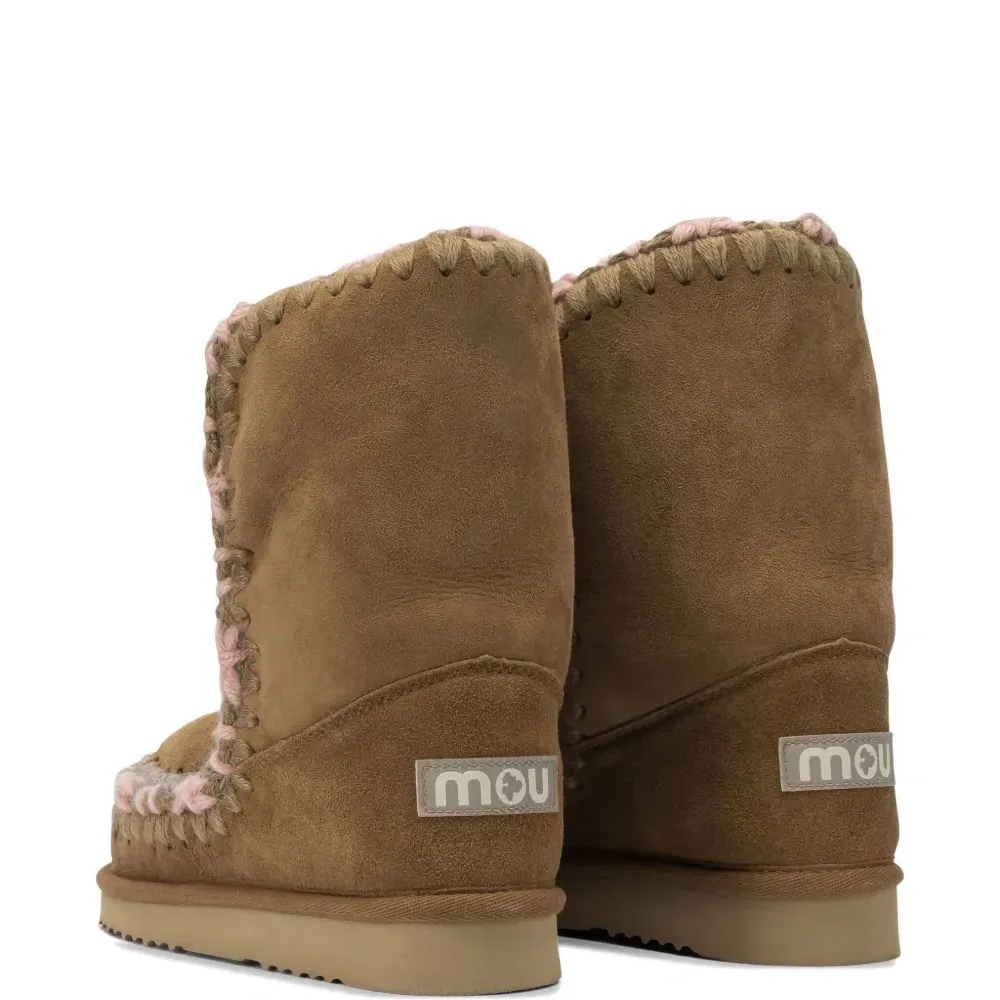 Ботинки с декоративной строчкой Ботинки с декоративной строчкой