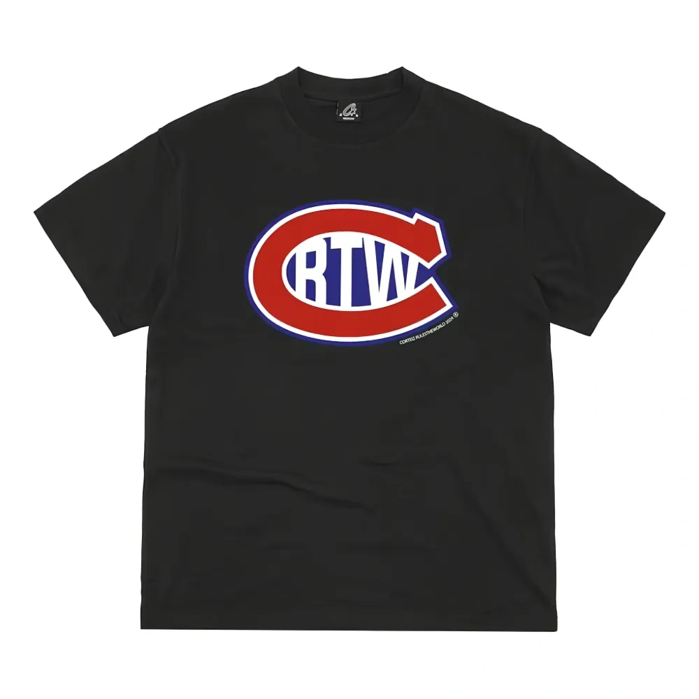 Футболка с логотипом