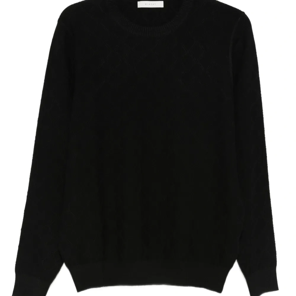 Свитер с узором