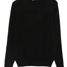 Свитер с круглым вырезом