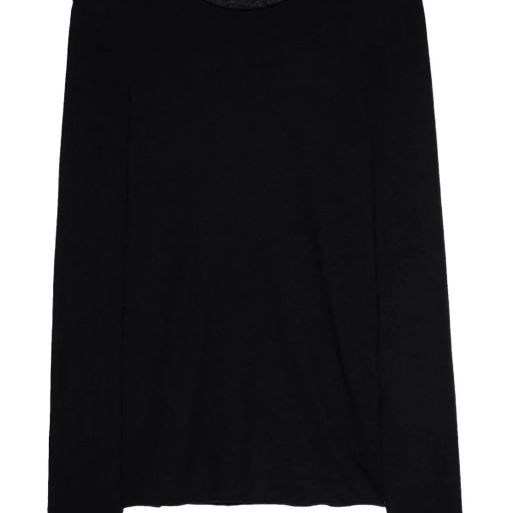 Свитер с длинными рукавами