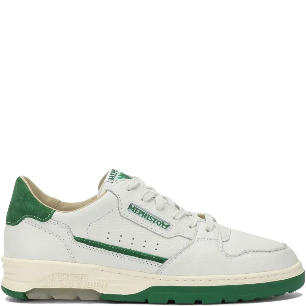 Кроссовки с перфорацией