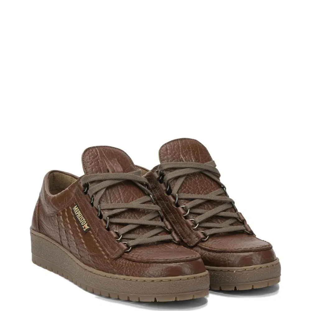 Фактурные кеды на шнуровке