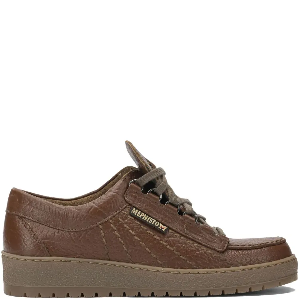 Фактурные кеды на шнуровке